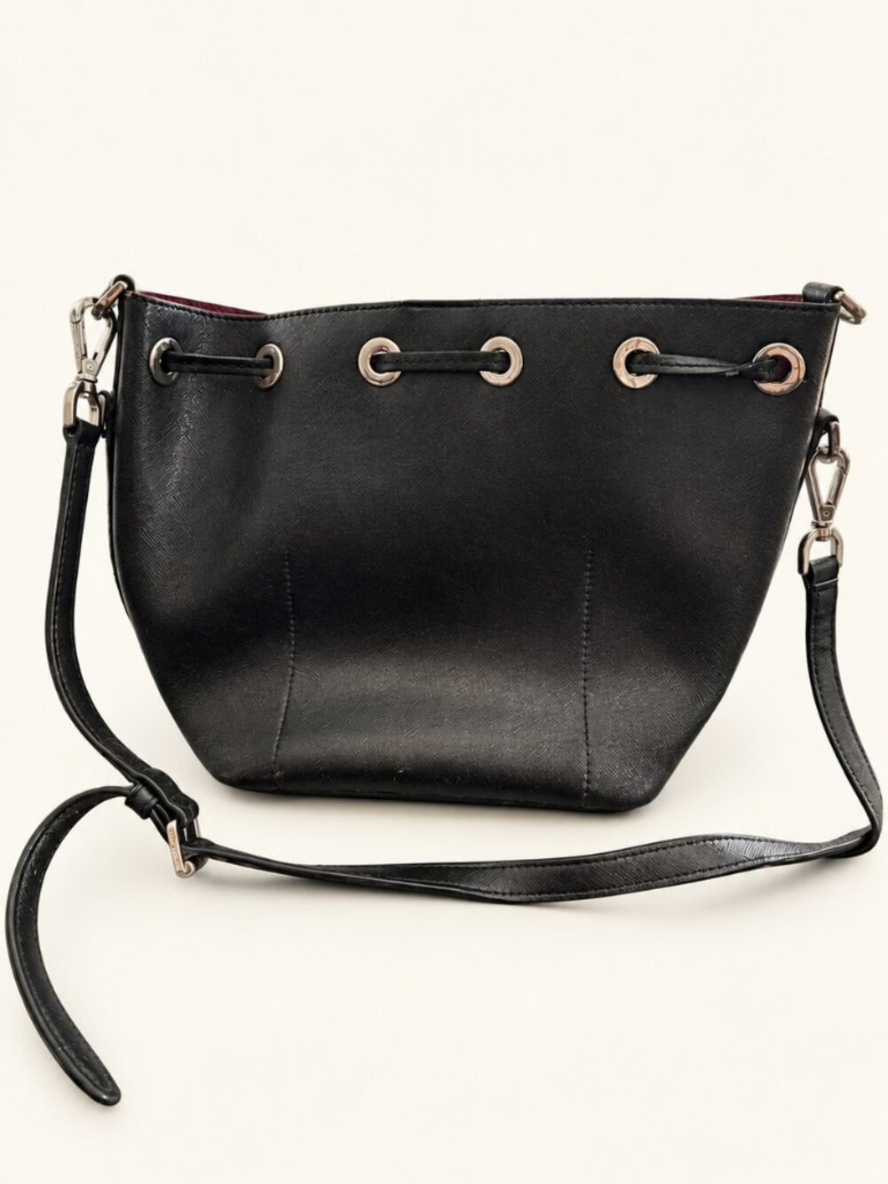 Michael Kors Black Drawstring Bucket Bag with MK Charm & Long Strap - Picture 2 of 4